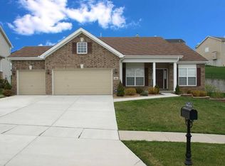 408 Wynding Gate Dr, Lake Saint Louis, MO 63367