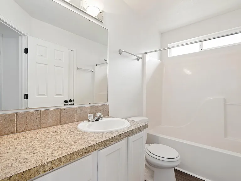 3007 Manchester Dr — Photo 24