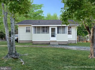 16 Perkins Ln, Stafford, VA 22554