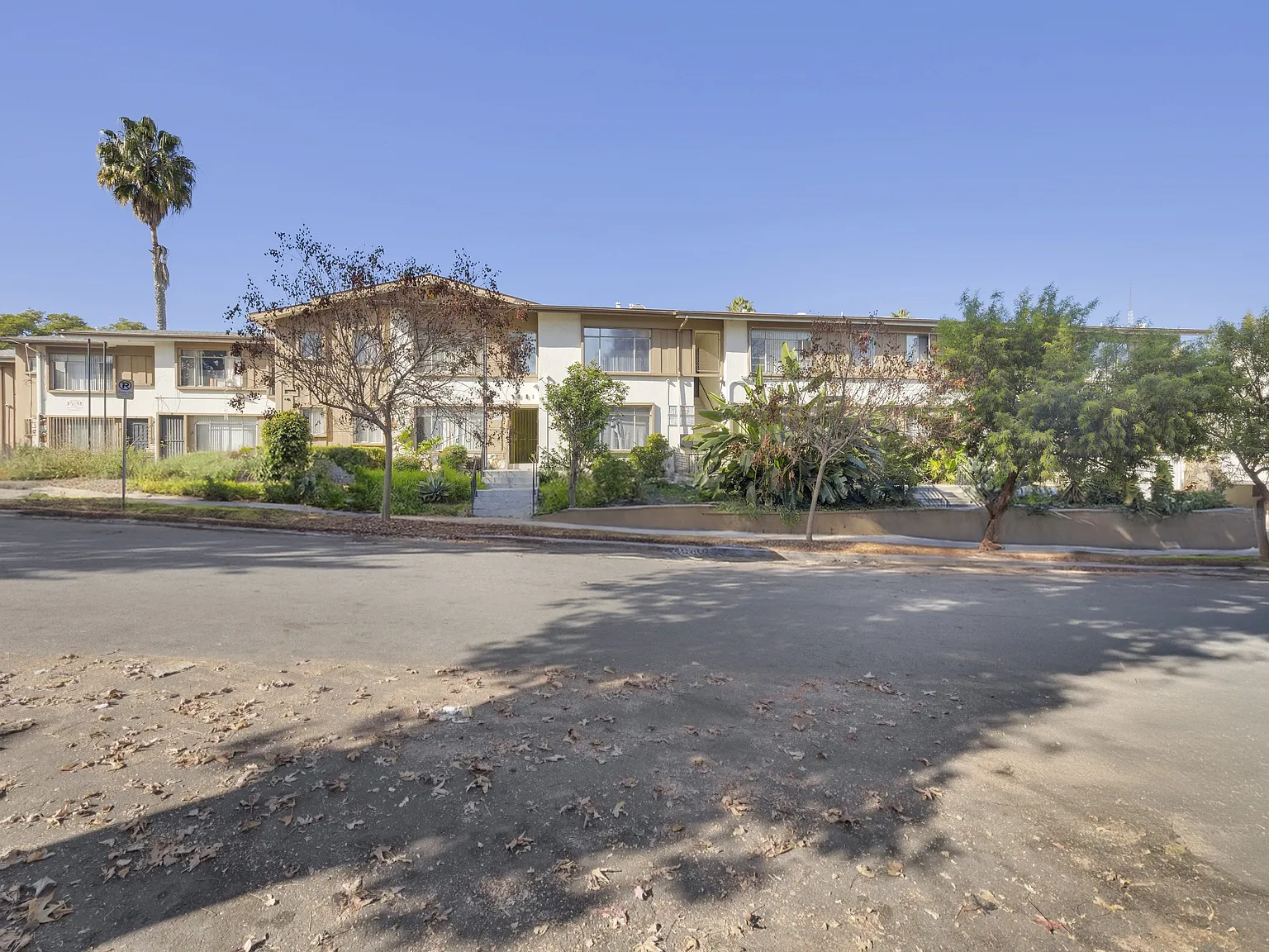 3867 Potomac Ave. — Photo 3