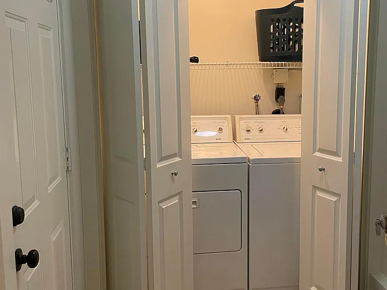 315 Circle Ln — Photo 17