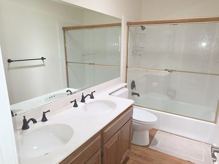 2794 Parkview Dr — Photo 22