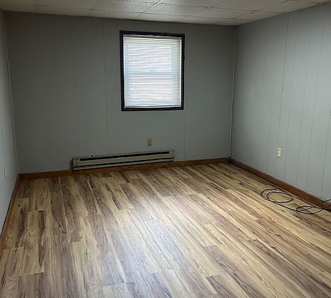 3rd image of 9634 Old Lincoln Trl APT C