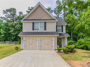 56 Darbys Run Way, Hiram, GA 30141