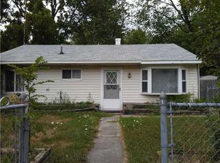 1330 Pompton Cir, Lansing, MI 48910