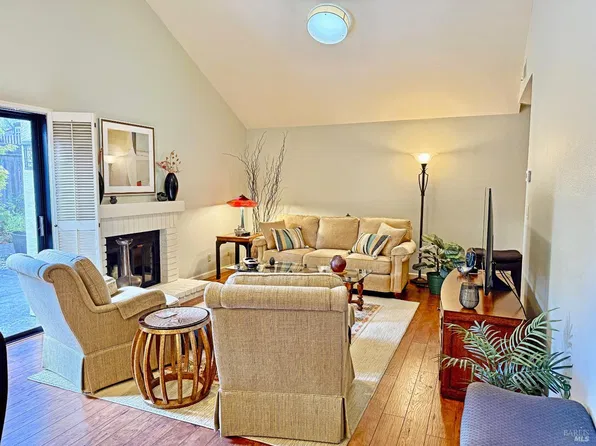 532 Laurel Court, Benicia, CA 94510