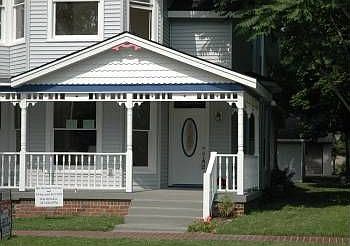 1st image of 339 S 10th St