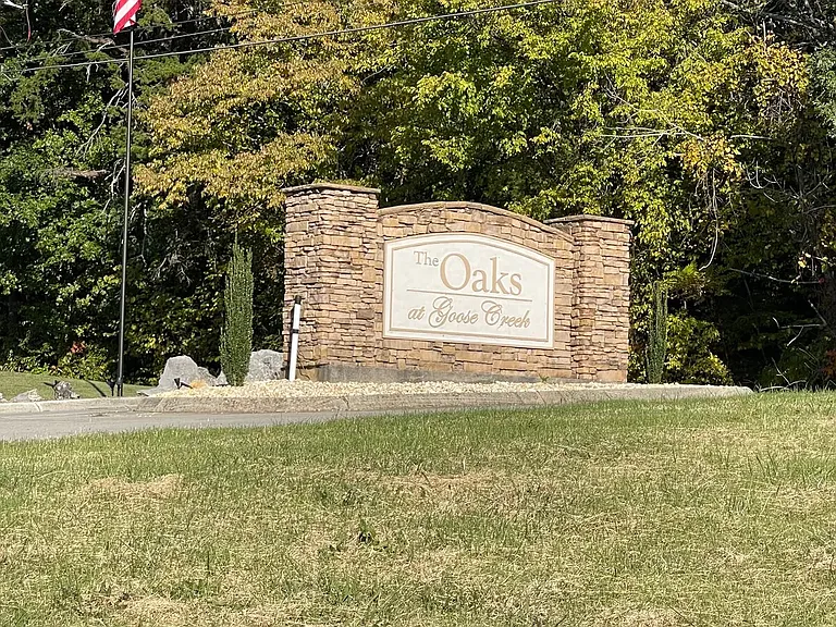 803 Quiet Oaks Way — Photo 18