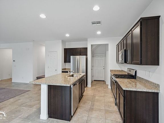 5th image of 10533 Grey Adler St
