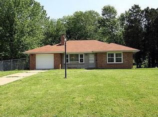 12212 Poggemoeller Rd, Saint Louis, MO 63138