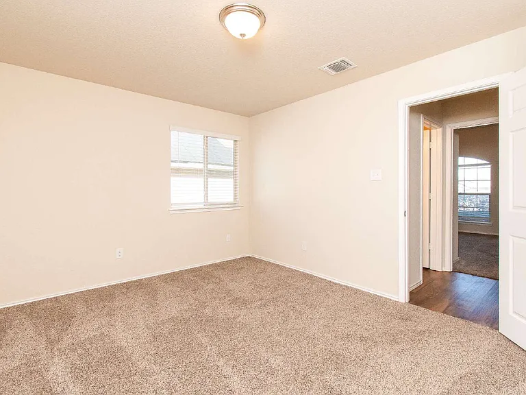 2319 Pintail Loop — Photo 15