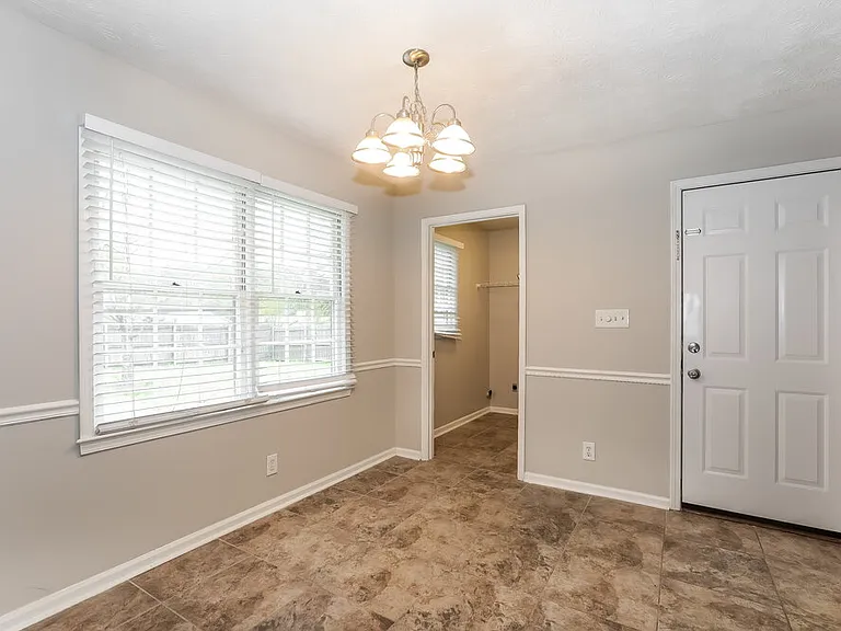 3568 Fernbrook Dr SW — Photo 5