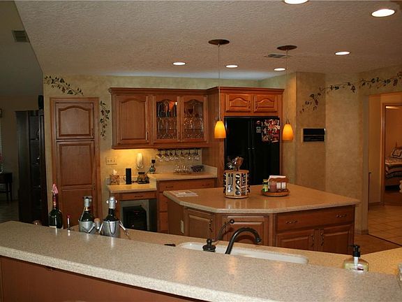 5th image of 331 Tersas Ct