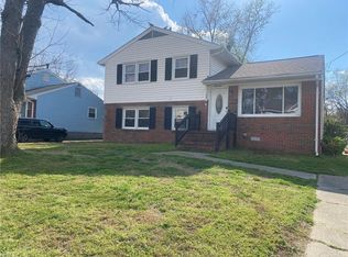 17 Janet Dr, Hampton, VA 23666
