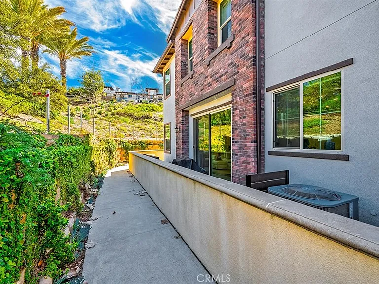 1852 Red Willow Way — Photo 41