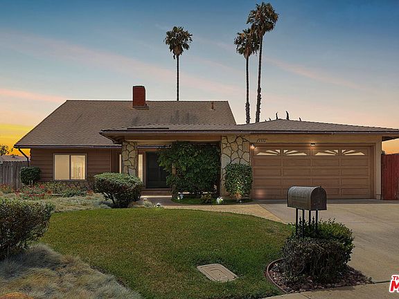 2nd image of 3316 N Loreta Ct