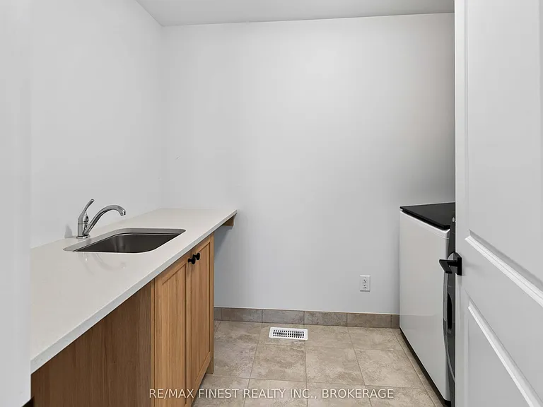 1283 Delancey Dr — Photo 33