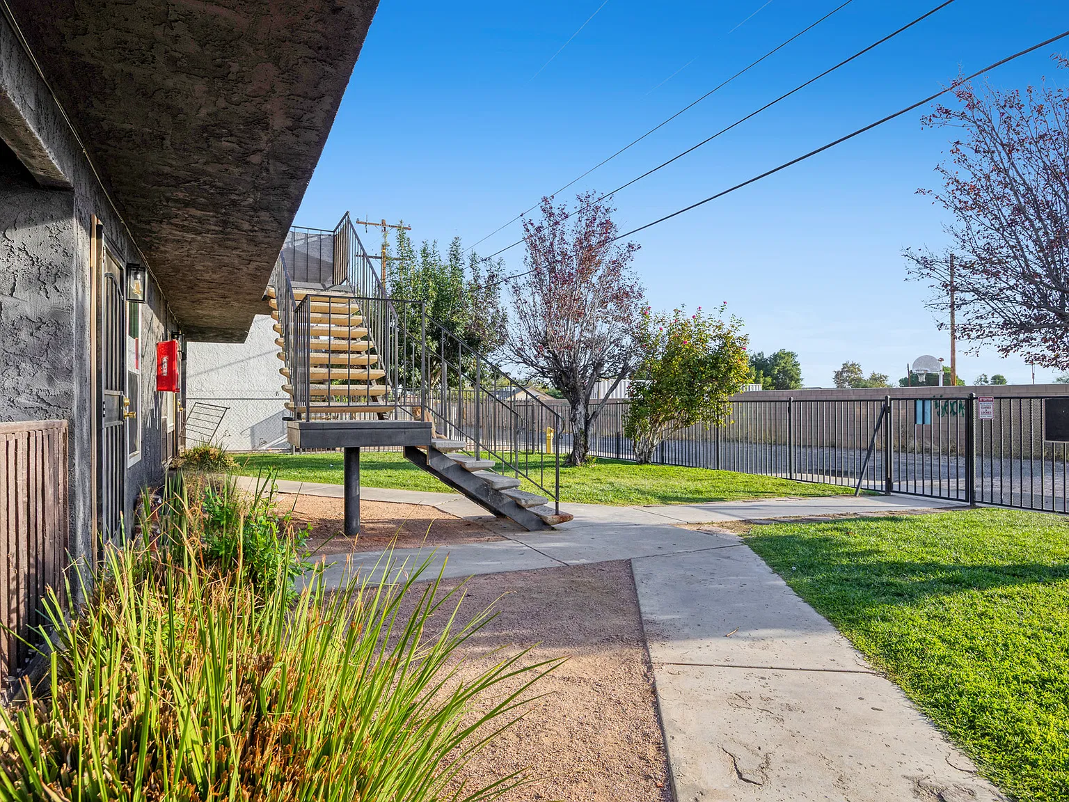 2 bed, 960 sqft, $1,980 — Photo 4