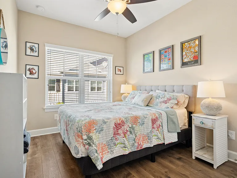 6116 Marina Cove Way S — Photo 2