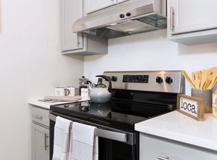 7630 Fairfield Woods Ct #802, Lorton, VA 22079