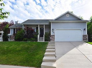 464 E Caroline Day Cv, Draper, UT 84020