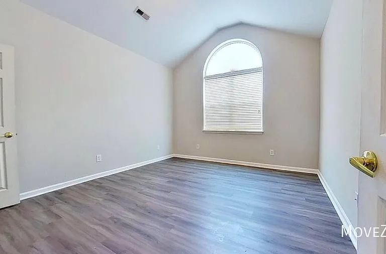9409 Night Harbor Dr — Photo 27