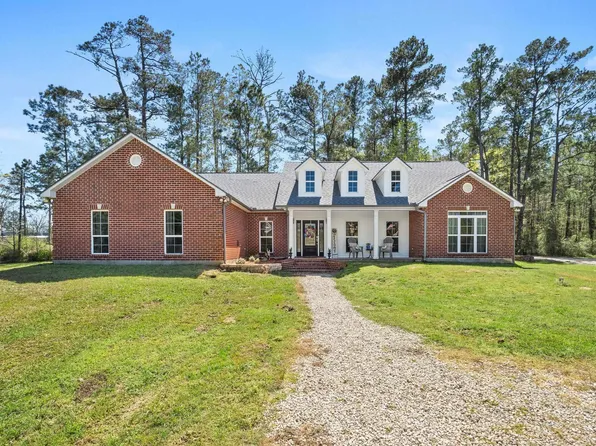207 Section Line Rd, Leesville, LA 71446