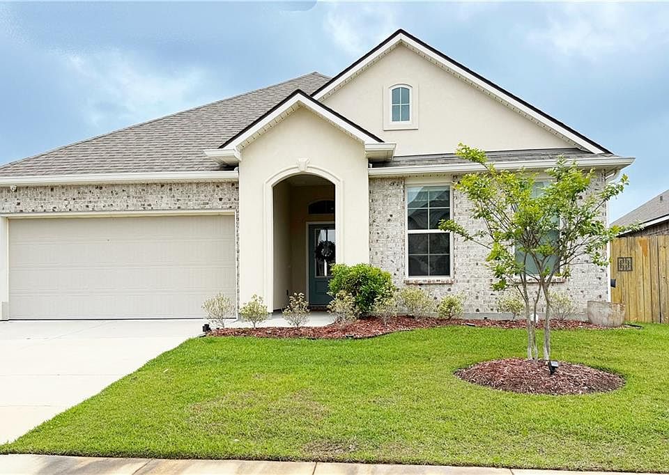 1st image of 1470 Banks View St