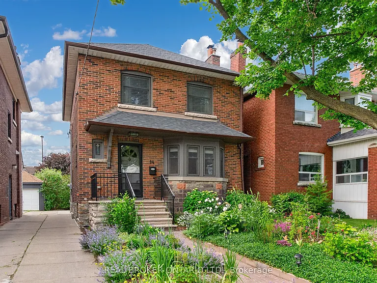 14 Mortimer Ave — Photo 2