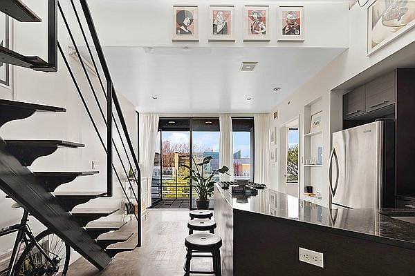 1st image of 131 Wythe Ave APT 3F
