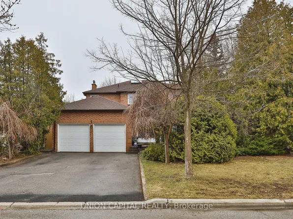 2 Mair Ct, Richmond Hill, ON L4C 7S1