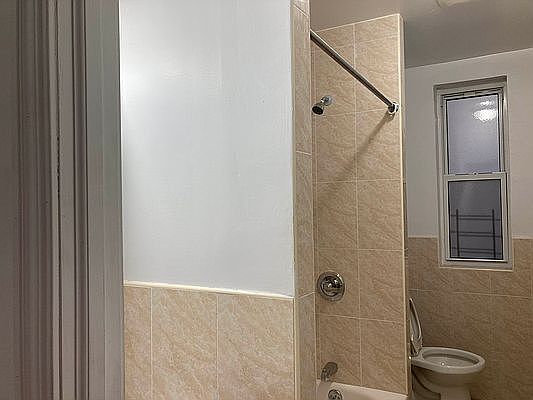 4th image of 507 W 135th St #1