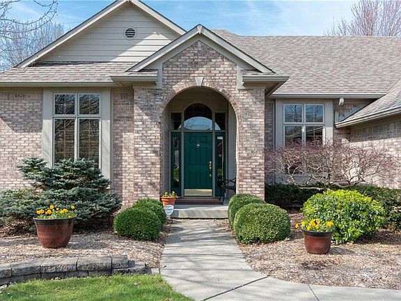 2nd image of 1049 Morningside Dr