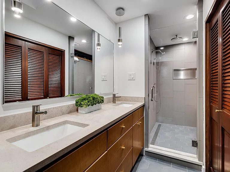 7158 Joyce Way — Photo 14