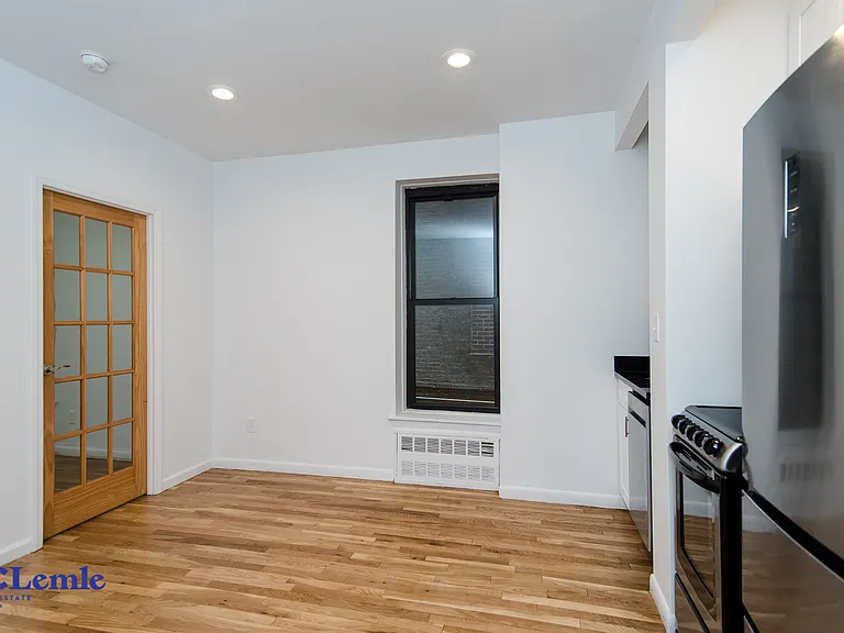 450-452 E 81st St #1B — Photo 5