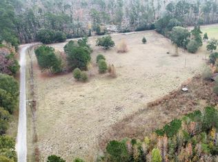 709 County Road 3880, Hull, TX 77328