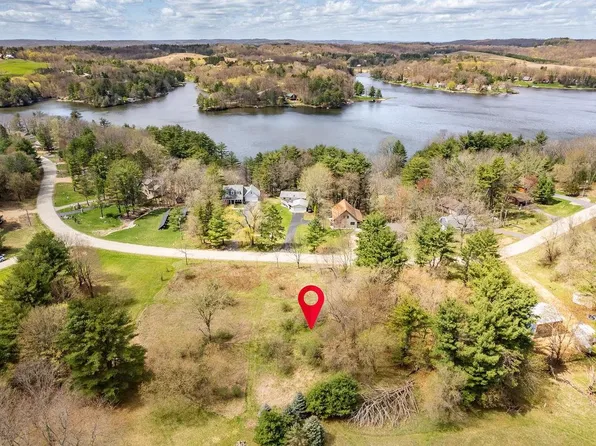 L31 Falcon East Redstone Drive #31, La Valle, WI 53941
