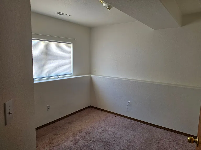 2302 South Dr — Photo 9