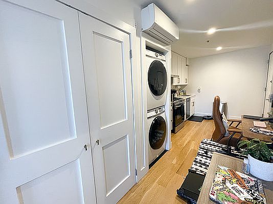 5th image of 25-18 32nd St #6