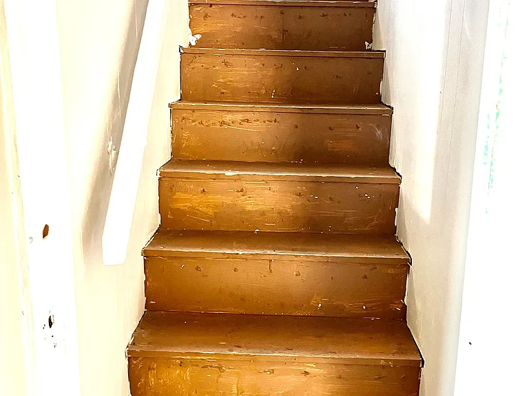 1045 Meadow Ln — Photo 10