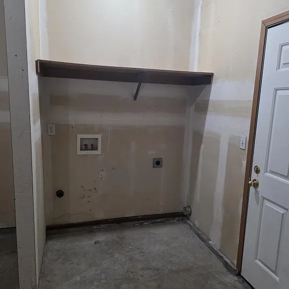 810 SW Oak St — Photo 11