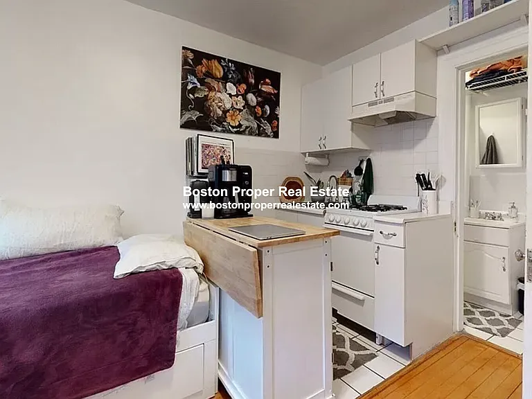 109A Dartmouth St #16 — Photo 4