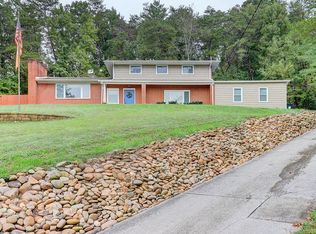 103 Carleton Ln, Oak Ridge, TN 37830