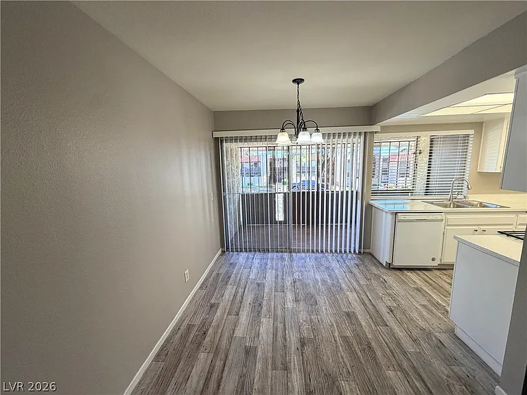 1405 Vegas Valley Dr #52 — Photo 6