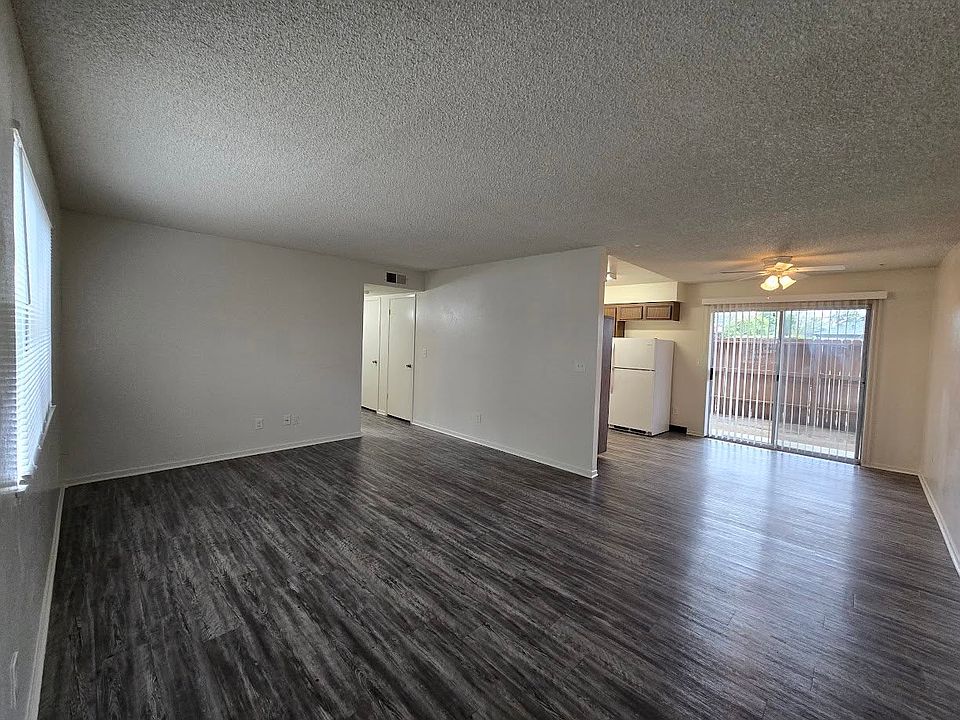 1st image of 3750 N Delno Ave APT 102