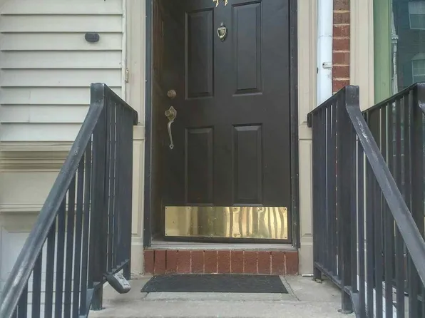 44 Krueger Ct, Newark, NJ