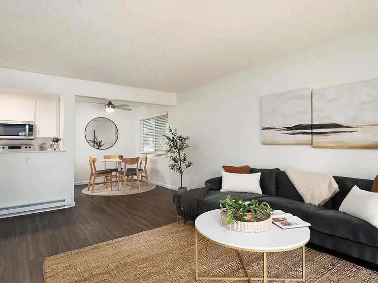 Bright Living Area | Creekwood | Apartments For Rent In Hayward CA