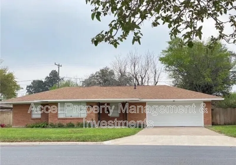 3 bed, 2.0 bath, 1541 sqft, $1,600 — Photo 1