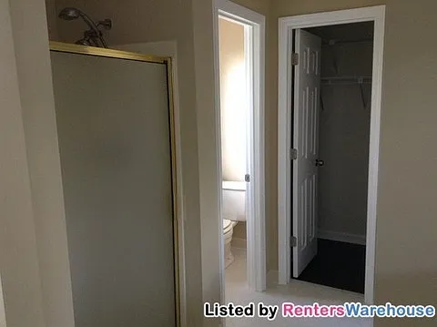 1633 Oak Chase Ct — Photo 22