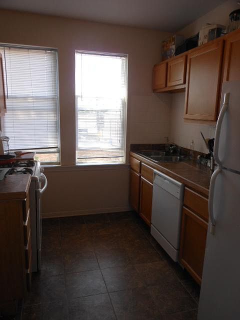1st image of 3945 W Schubert Ave APT 2